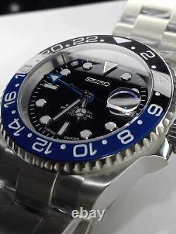 Custom NH35 Movement Batman Faux GMT Automatic 40mm Solid Stainless Steel