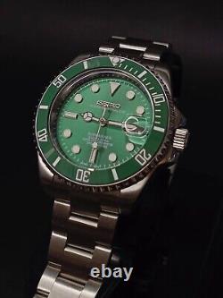 NH35 Movement Custom Watch Hulk 40mm Automatic Solid Stainless Steel