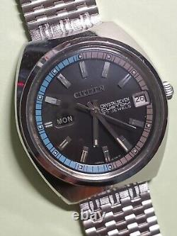 Vintage 70's Citizen Crystal Seven Custom Stainless Steel Day-Date Gents Watch