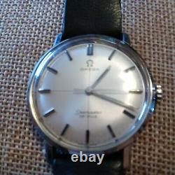 Vintage Omega Seamaster DeVille Stainless Steel Mens Watch with Band running